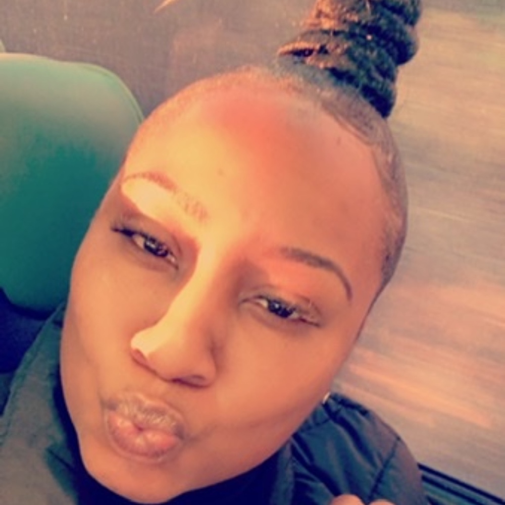 Meet your Posher, Marquia